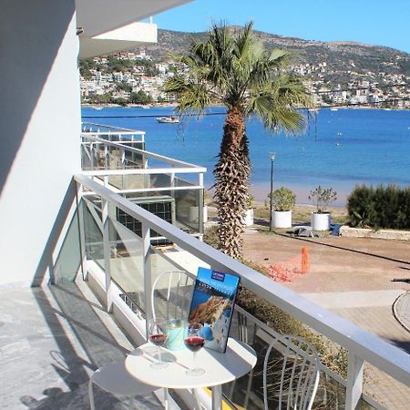 Apartments Mare Blu By The Sea. Pórto Ráfti Exterior foto